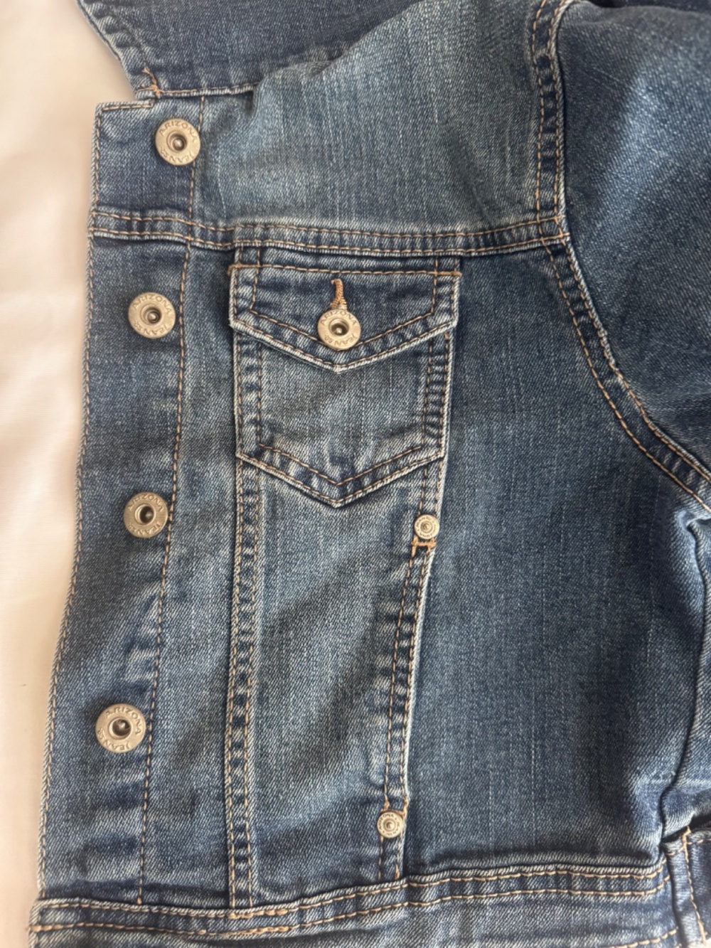 Jean Jacket - Picture 4 of 7